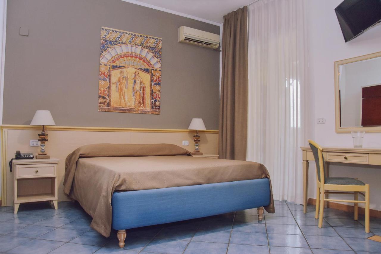 Hotel Piccolo Sogno Pompei Exterior foto