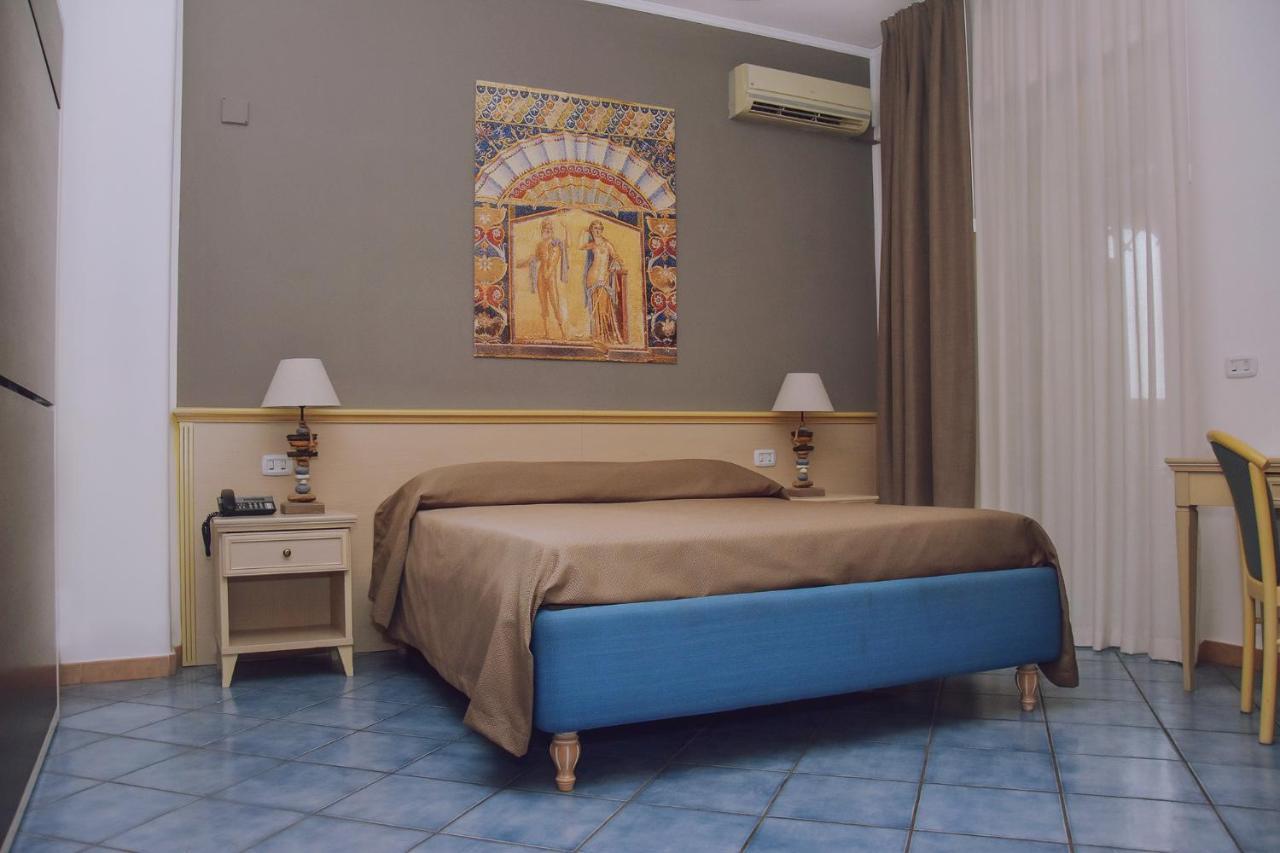 Hotel Piccolo Sogno Pompei Exterior foto